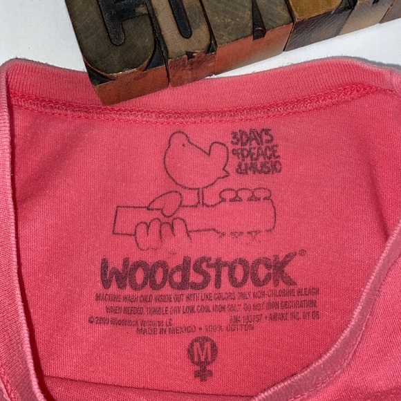 ☮️WOODSTOCK VENTURES “3 Days of Peace🕊️& Music🎸” Kid’s T-Shirt & Glass - Picture 4 of 16